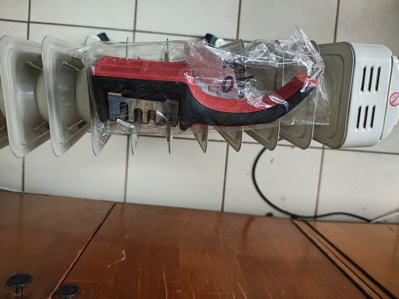 Vand ascutitor cutite